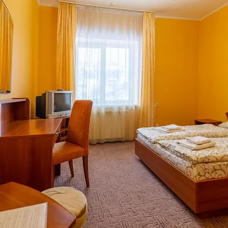 Laguna Hotel 2*